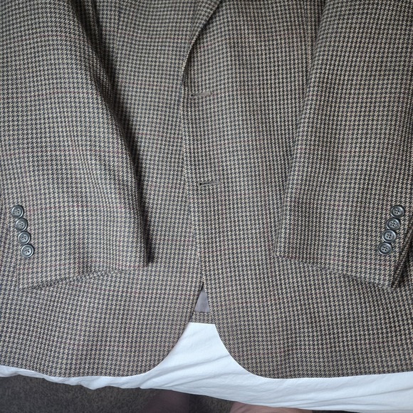 Jos A Bank 100% Wool Tag42S Houndstooth  Blazer Sport Coat  Measurements In Pics - Picture 8 of 15